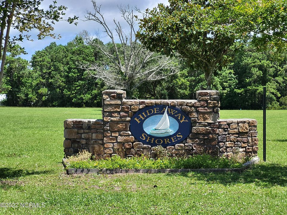 2nd image of 305 Scotch Bonnet Way LOT 10