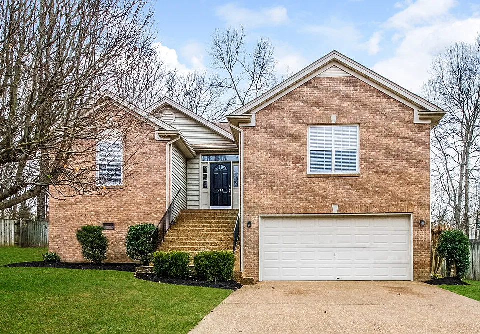 914 Celeste Ct
