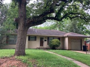 401 Hazel Ave, Rockdale, TX 76567