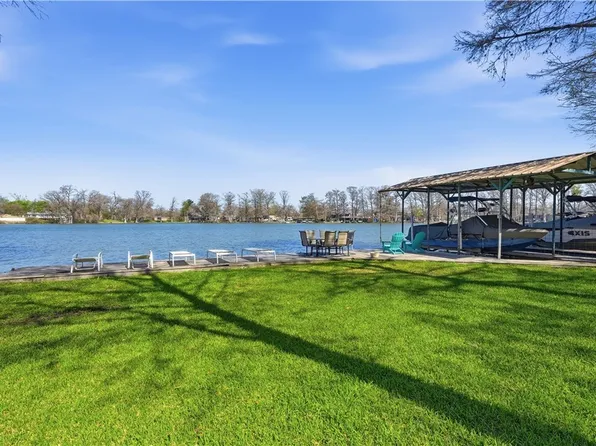 384 Rancho Rd, Cibolo, TX 78130