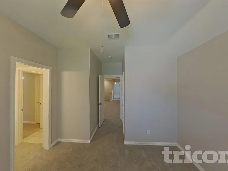 1980 Creekside Dr — Photo 13