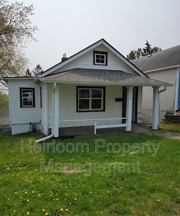 1st image of 510 E 11th St