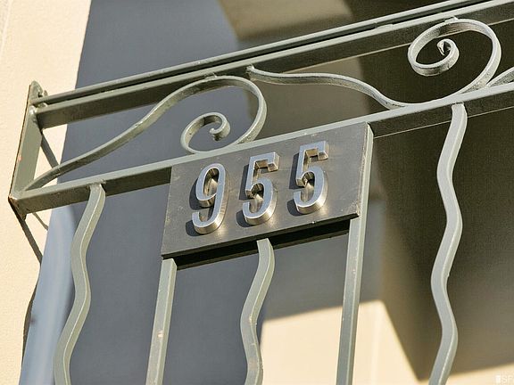2nd image of 955 Portola Dr