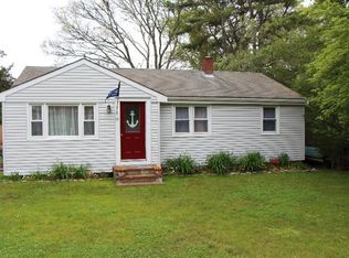 10 Handy Rd, Pocasset, MA 02559
