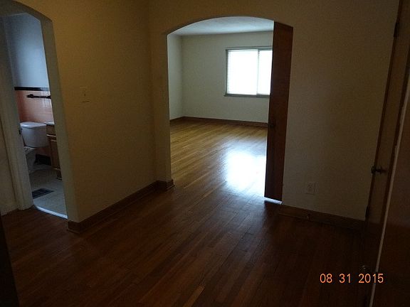 3rd image of 1496 W 6th Ave APT 3