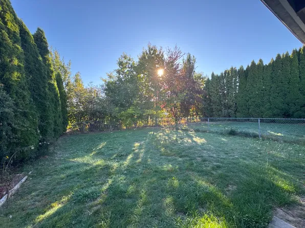 2635 Lyon St SE, Albany, OR 97322