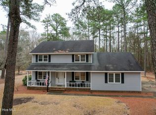 12101 Cameron Way, Maxton, NC 28364