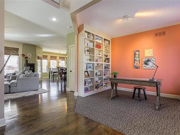 5th image of 16367 W 171st Ter
