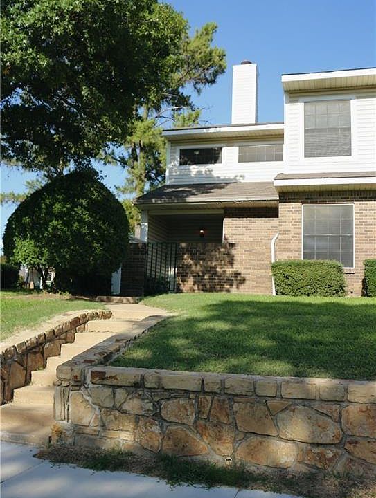 1st image of 817 Creekside Dr