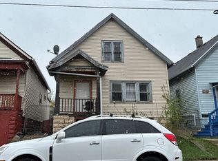 1643 S 15th Pl, Milwaukee, WI 53204