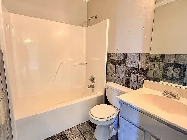 2720 Bayou Black Dr — Photo 7