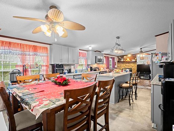 5th image of 233 Shale Ln