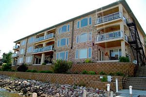 1st image of 1114 Gordon Dr Unit 8S