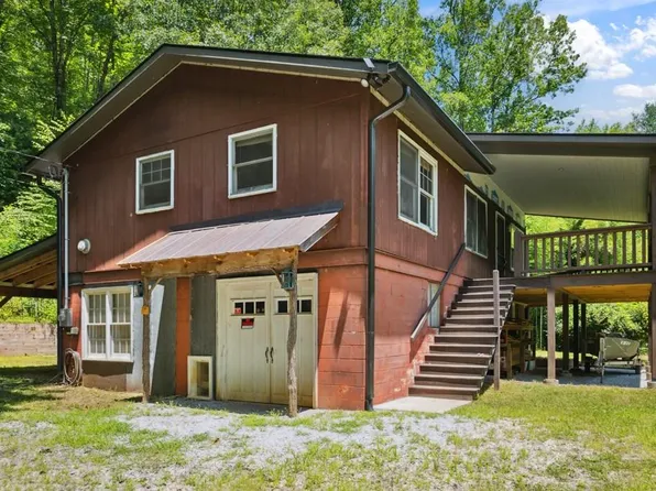 182 Deer Crossing Rd, Franklin, NC 28734