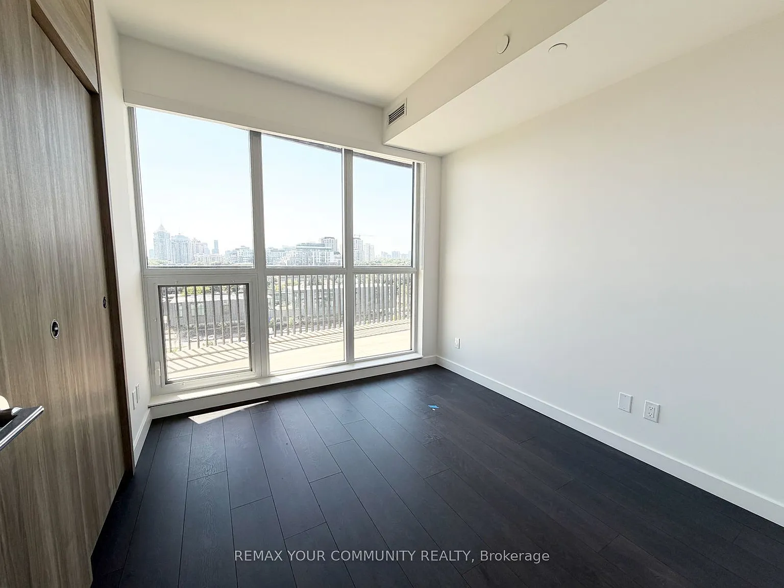 2 bed, $2,700 — Photo 4