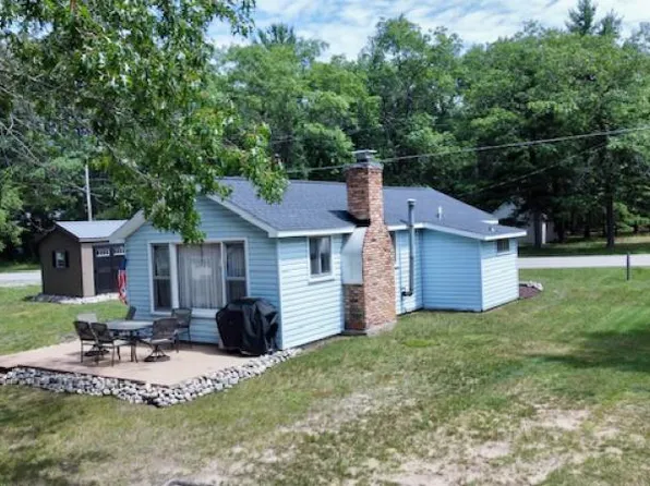 7201 Loud Dr, Oscoda, MI 48750