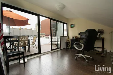 Rented by Living New York