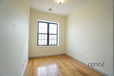 Rented by Rennit Inc.