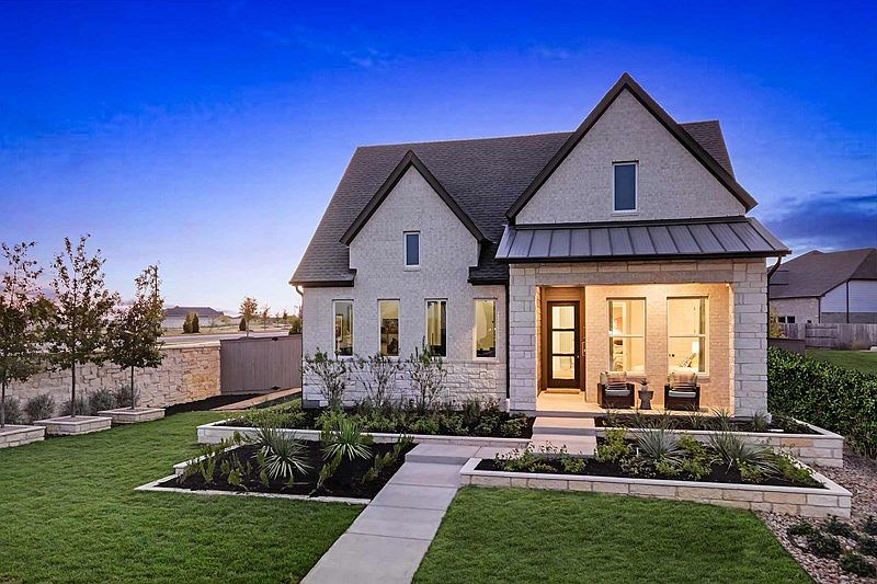 The Conroe - Front Exterior