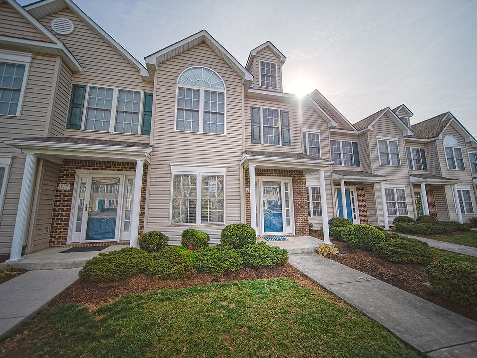 1st image of 113 Gretchen Ct