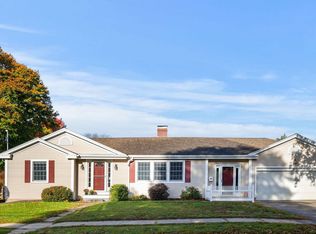 30 Moulton Rd, Hampton, NH 03842