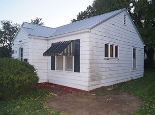 1818 J St, Auburn, NE 68305