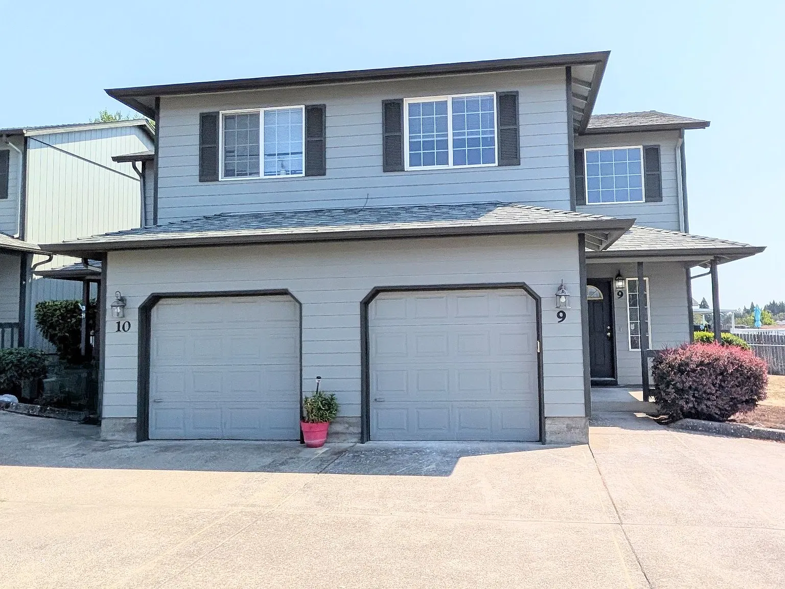 458-A Street Complex — Photo 2