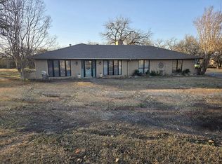 110 Bois D Arc St, Tom Bean, TX 75491
