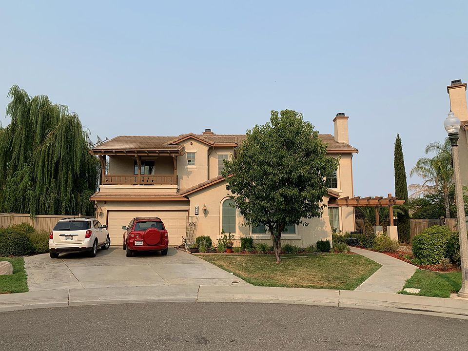 1st image of 409 Heartland Ct