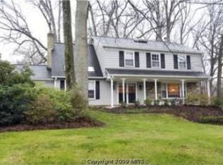 8124 Paisley Pl, Potomac, MD 20854