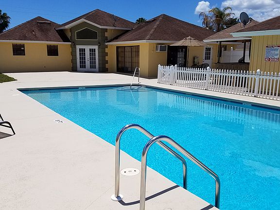 5th image of 501 Parsley Ct