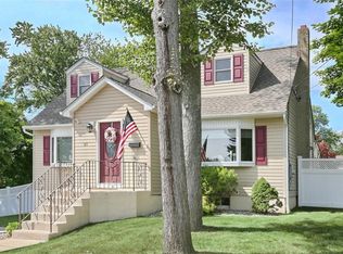 23 Quaspeak Rd, Congers, NY 10920