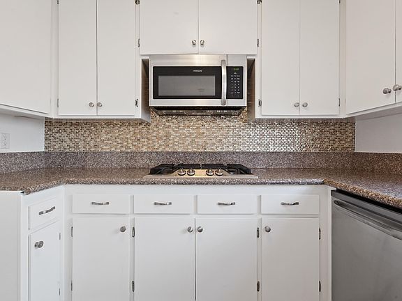 5th image of 11275 Westminster Ave #Townhouse 9