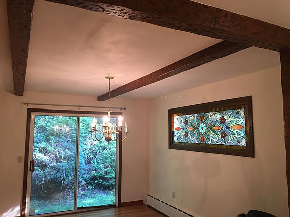 Dining room off kitchen