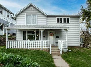 91 Burns St, Dubuque, IA 52003