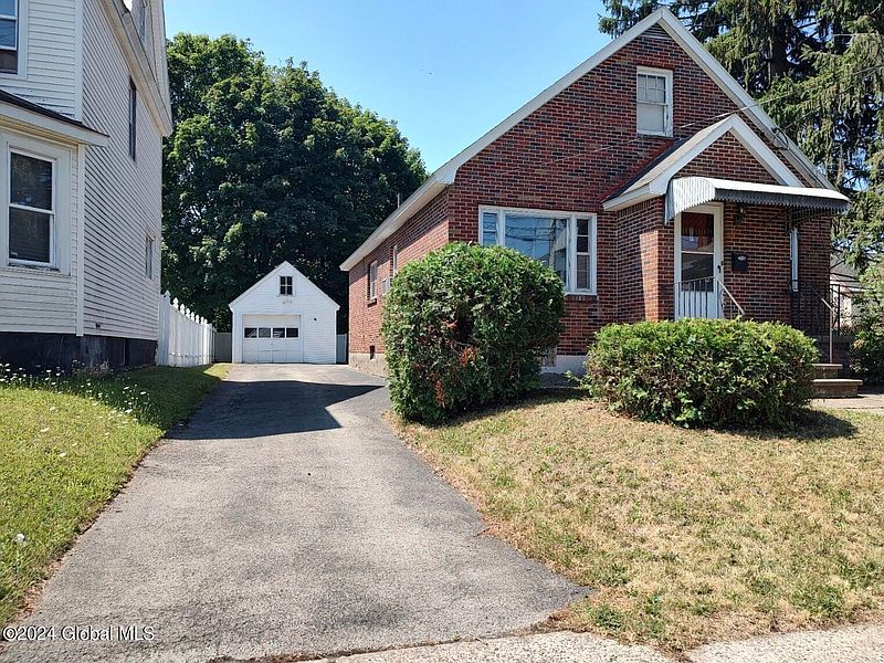 2nd image of 1012 Raymond Street