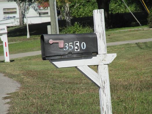 2nd image of 3550 Foxwood Blvd