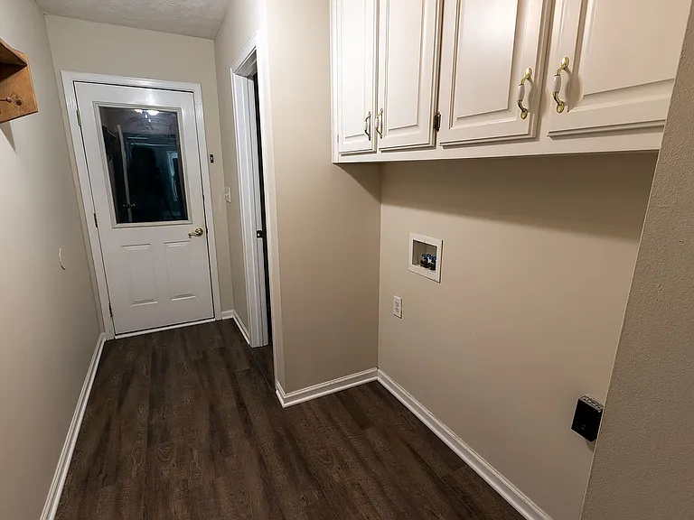 311 Cambridge St — Photo 13