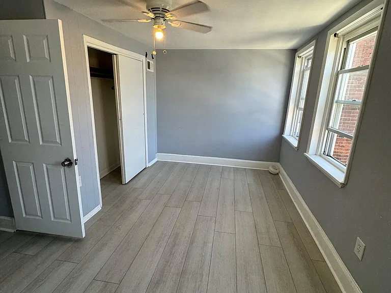 2746 S Sheridan St #1 — Photo 11
