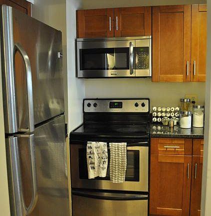 2nd image of 900 N Stafford St APT 1804