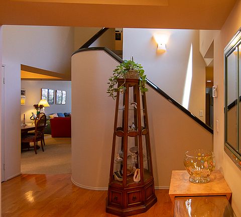 3rd image of 410 S Barrington Ave APT 306
