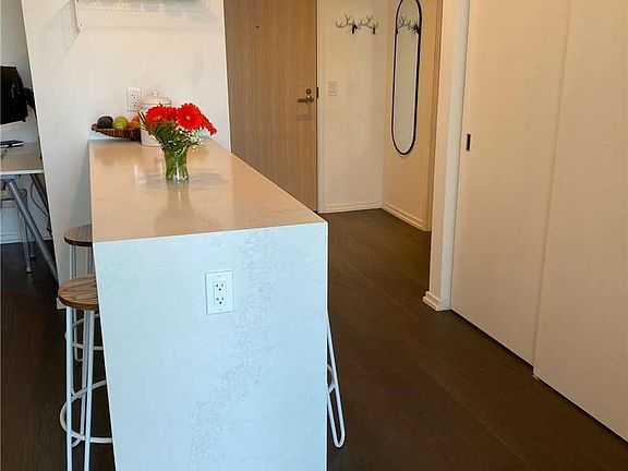 4th image of 8 Hillsdale Ave E #35