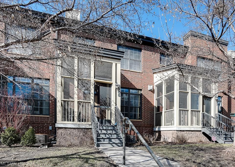 1st image of 1505 Franklin Ave SE