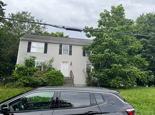 47 Ridge Rd, Warwick, RI 02889