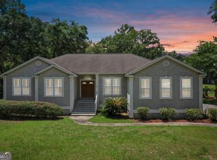 221 W Point Dr, Saint Simons Island, GA 31522
