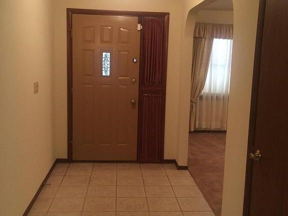 4th image of 4728 S Shoshoni Ave