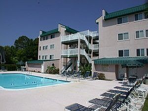 1st image of 1524 Wood Avenue 205 #205