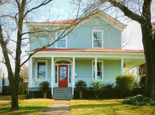 610 Locust Ave, Charlottesville, VA 22902