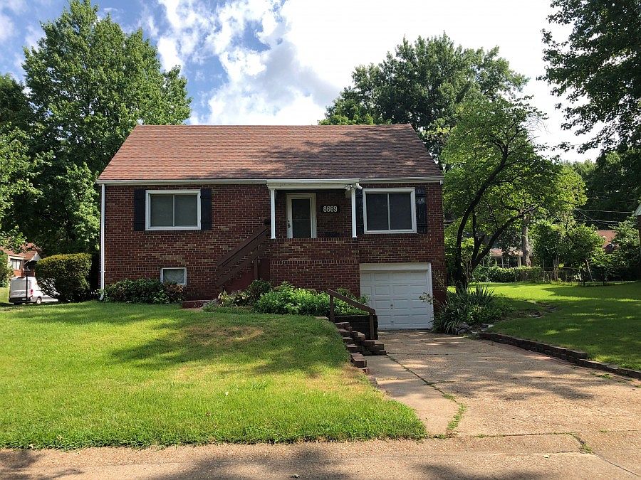 1st image of 8669 Belhaven Dr