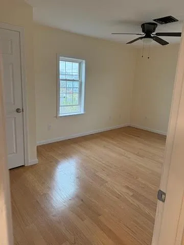 3 bed, $2,300 — Photo 4